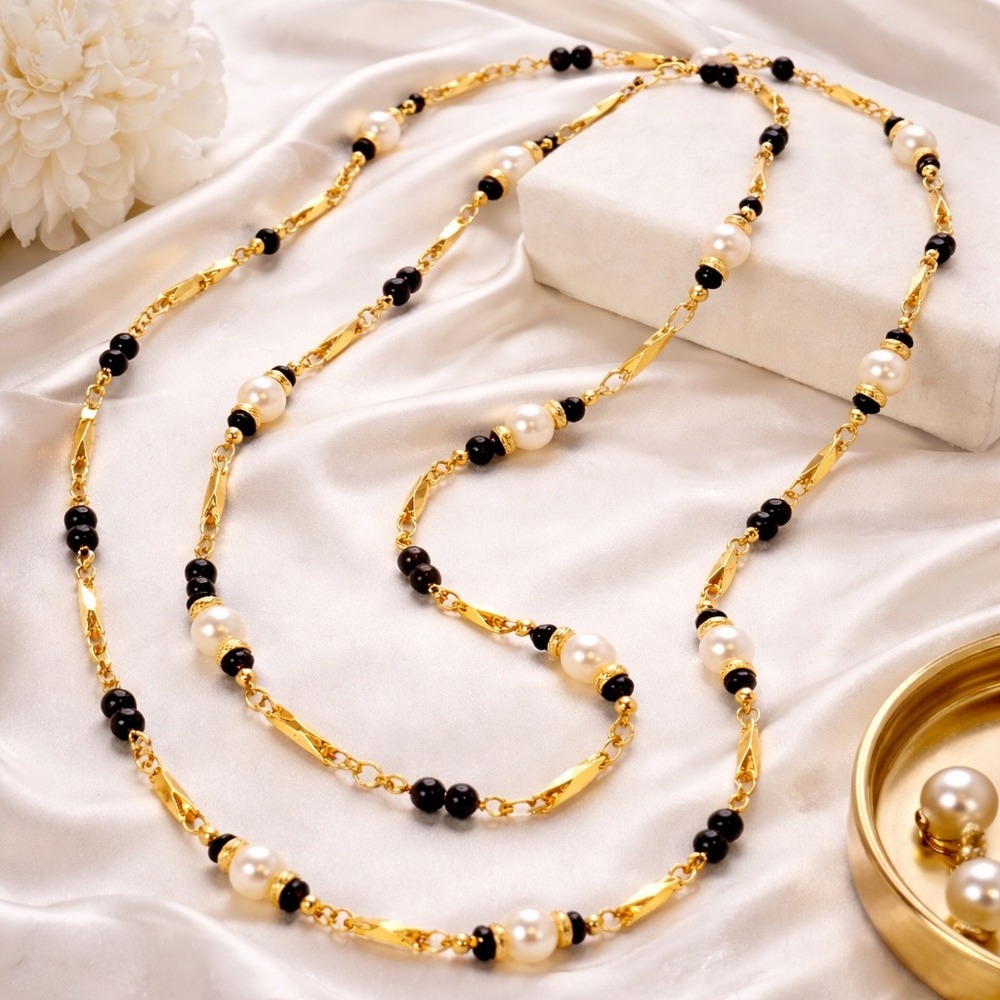 Necklace Vintage‎ Gold Tone Faux Pearl Black Bead Station 30 Inch Elegant Long